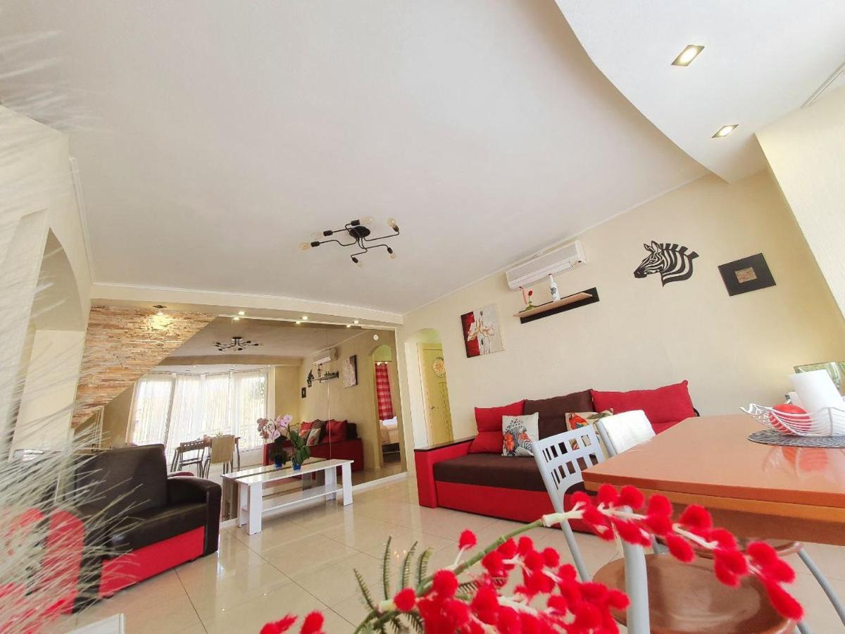 Inn Home Apartments In Kiev Center Eksteriør bilde