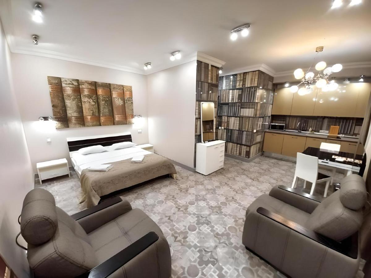 Inn Home Apartments In Kiev Center Eksteriør bilde