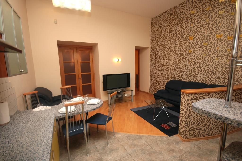 Inn Home Apartments In Kiev Center Eksteriør bilde