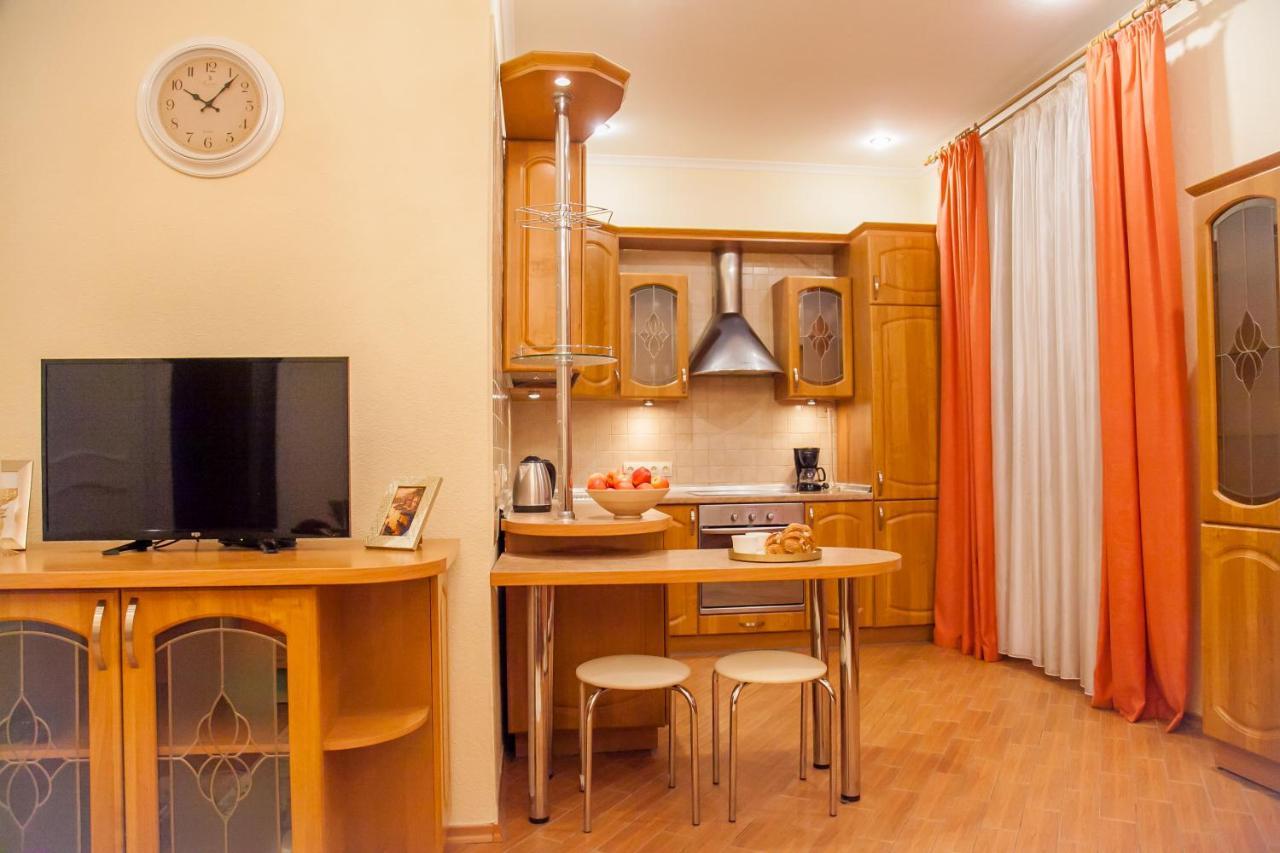 Inn Home Apartments In Kiev Center Eksteriør bilde